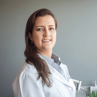 Foto da Dra. Ana Soub