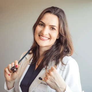 Foto da Dra. Marina Giatti